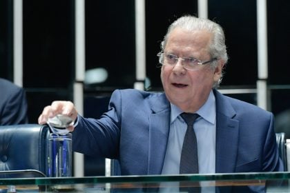 Dirceu: ‘Governar nas condições do presidente Lula é quase impossível’