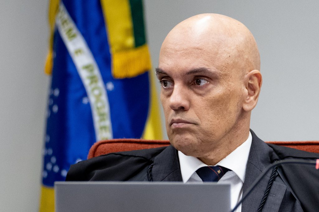 Relação de foragidos do 8 de Janeiro na Argentina chega ao STF
