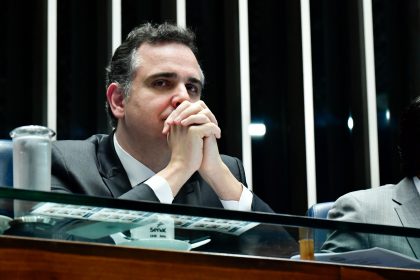 O festival de emendas que antecede a votação da taxa sobre compras de US$ 50