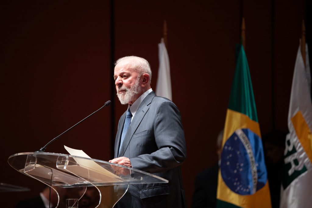 Lula decide recriar a comissão que investiga mortes e desaparecimentos da ditadura