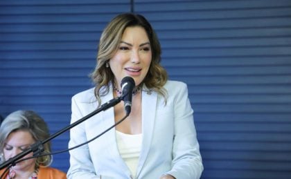 Evangélica, deputada do Pará pede para retirar assinatura do PL antiaborto