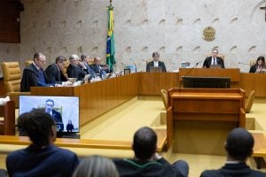 Ainda sem decidir, STF suspende mais uma vez o julgamento sobre porte de maconha
