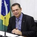 Líder do partido de Bolsonaro pede autorização para visitar Braga Netto na prisão