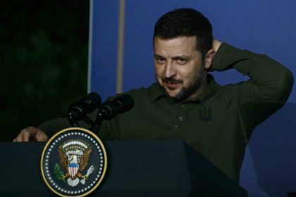 Zelensky quer aval de aliados para usar armas de longo alcance contra a Rússia
