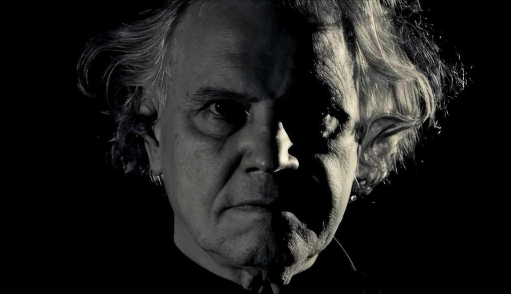 Documentário inédito leva o espectador ao imaginário inquieto de Arrigo Barnabé