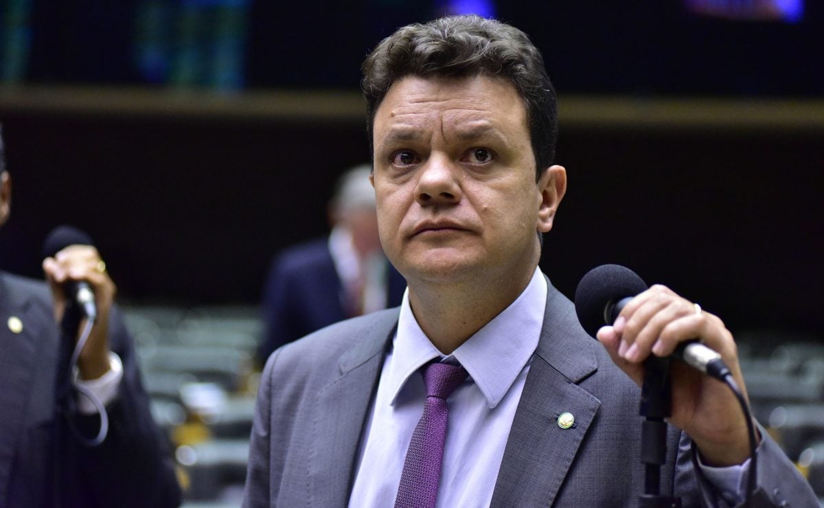 Câmara elege Odair Cunha, do PT, para o TCU