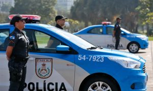 Justiça do RJ altera regra que permitia a condenação apenas com depoimento de policiais