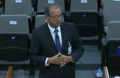 Famoso por ataques ao STF, advogado se filia ao Novo para disputar o Senado