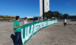 Servidores ambientais acatam ordem pelo fim da greve, mas criticam o governo e a decisão do STJ