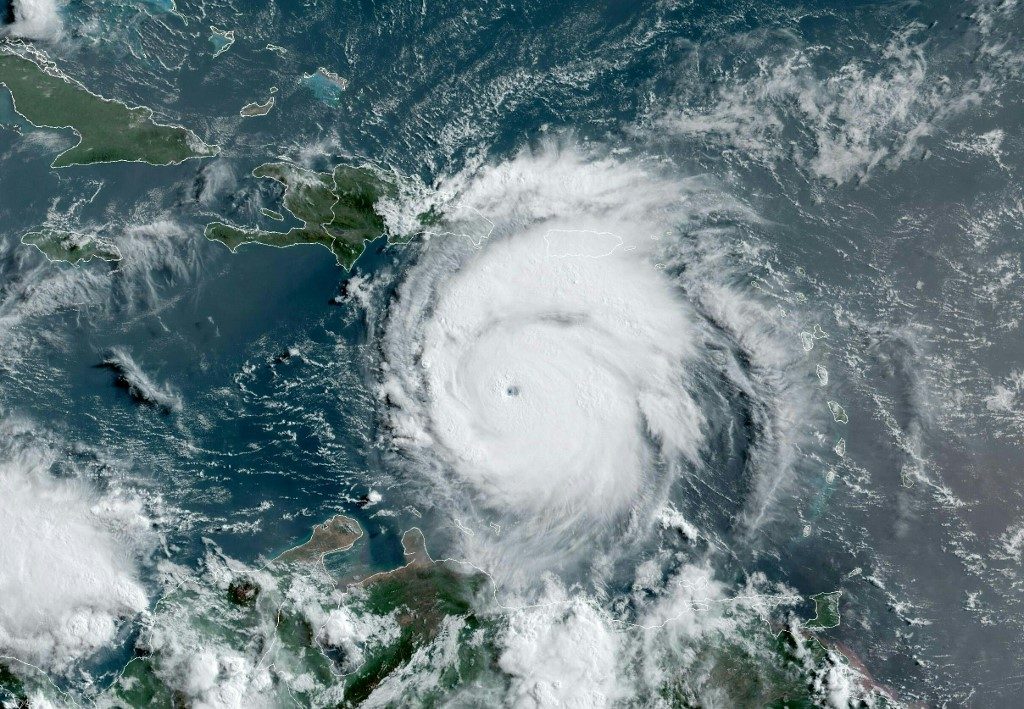 Após deixar sete mortos no Caribe, Furacão Beryl enfraquece em direção à Jamaica