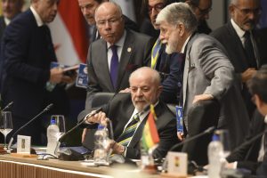 Lula exalta reação a golpes no Mercosul e celebra vitórias progressistas na Europa