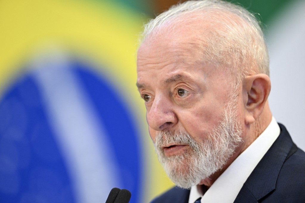 Lula repete exames e tem quadro estável 12 dias após o acidente doméstico, diz boletim médico