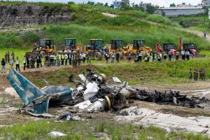 Dezoito pessoas morrem em acidente de avião no Nepal, apenas piloto sobrevive