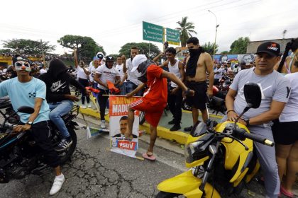 Protestos eclodem na Venezuela após Maduro declarar vitória