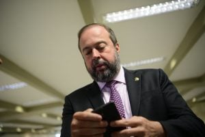 Governo Lula investirá quase R$ 6 bi em 'corredor verde' rodoviário para transportar gás natural, diz ministro