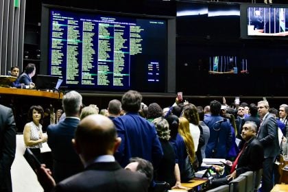 Congresso retoma os trabalhos em agosto com 15 vetos pendentes de votação; veja a lista