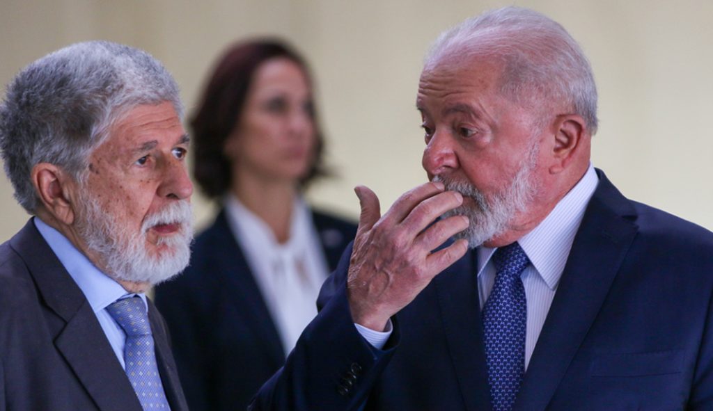 Amorim mantém viagem à Venezuela para acompanhar eleições, mas não descarta mudanças de última hora