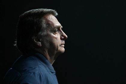 Bolsonaro volta a questionar indiciamento e afirma que militares foram presos injustamente