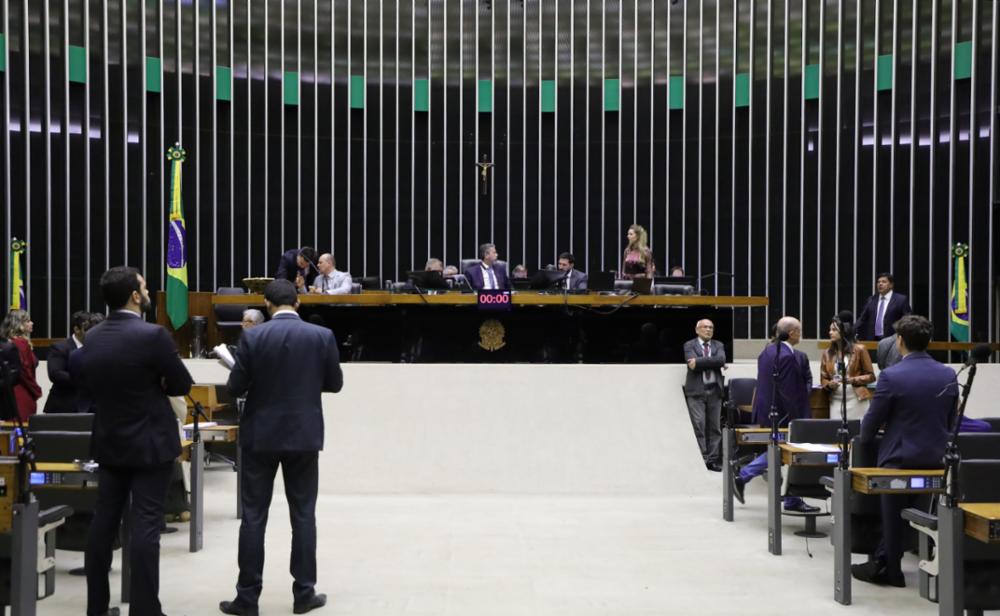 Novo parecer da tributária prevê alíquota reduzida para plano de saúde de pets