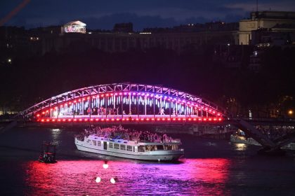 Os LGBTs na abertura dos Jogos Olímpicos Paris 2024
