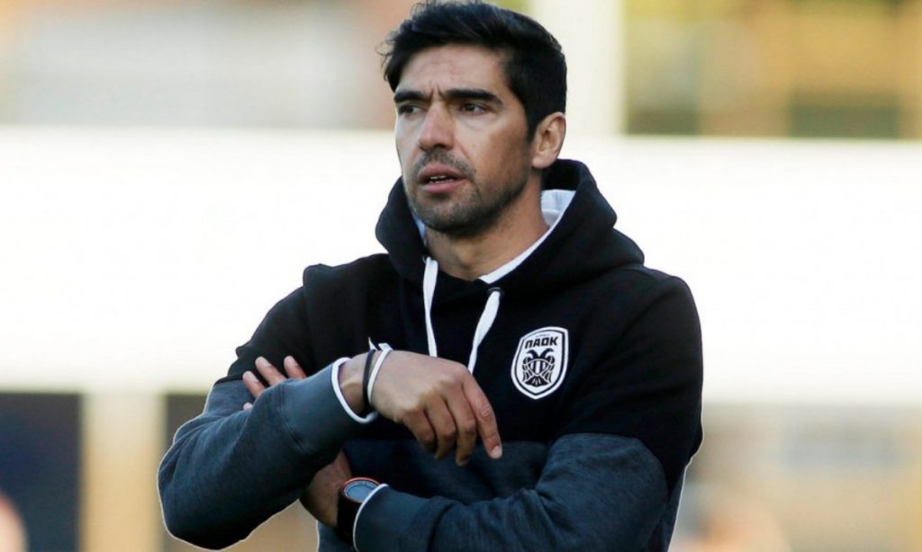 Abel Ferreira faz declaração xenofóbica sobre a organização do Palmeiras