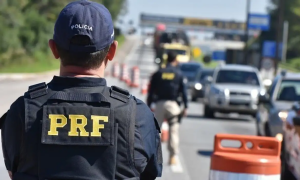 MPF dá 15 dias para PRF explicar questionário que pede posicionamento político de agentes