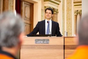 AtlasIntel: disputa em Curitiba tem Pimentel na liderança e quatro candidatos empatados no 2º lugar
