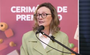 'Sou uma mulher de esquerda e com coerência de esquerda'