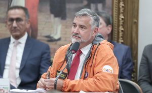 Ministro Paulo Pimenta participa de audiência na Câmara sobre importação de arroz