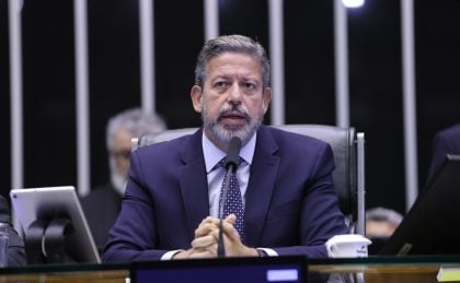 Por que o petista João Paulo Cunha defende um ministério para Arthur Lira
