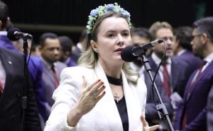 Deputada bolsonarista perde ação contra jornalista publicou dados do Portal da Transparência