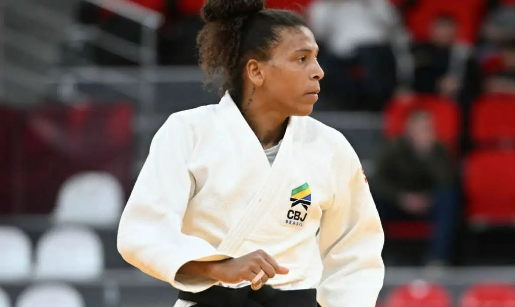 Judocas medalhistas tentam voltar ao pódio e vôlei feminino estreia; os destaques de Paris nesta segunda