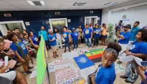 Pescadores ocupam órgão federal na Bahia e cobram regularização fundiária das comunidades tradicionais