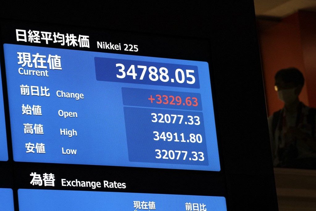 Bolsas se recuperam após segunda-feira turbulenta