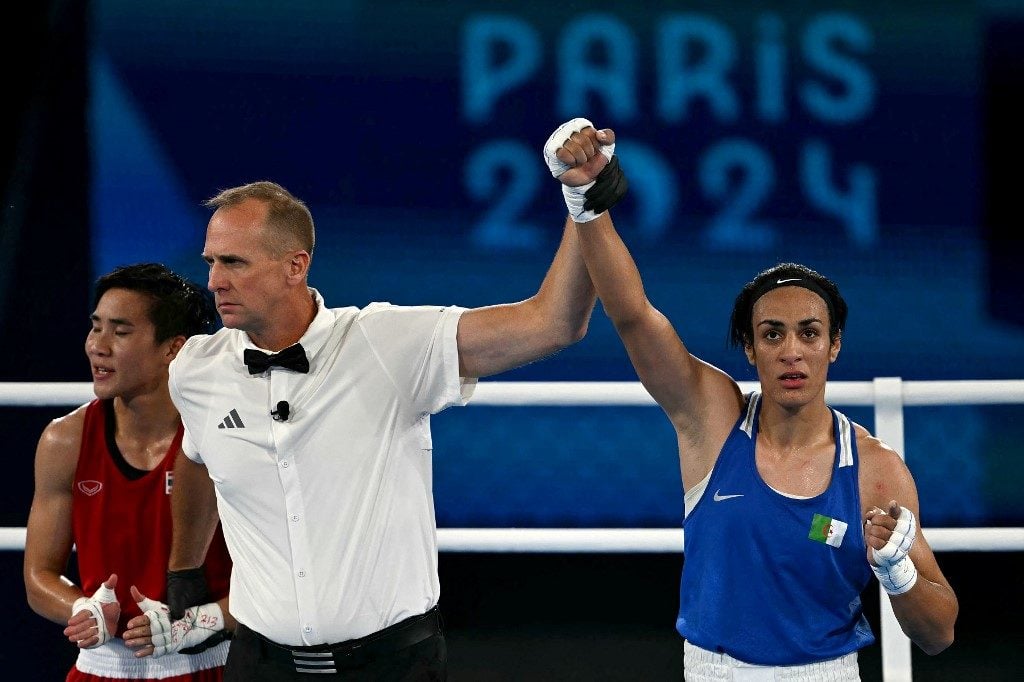 Boxeadora argelina vítima de desinformação vai à final nas Olimpíadas