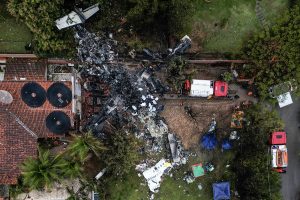 Cenipa finaliza trabalho no local do acidente e Voepass assume para retirada da aeronave