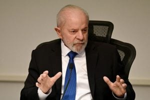 Lula volta a usar avião presidencial que deu pane no México