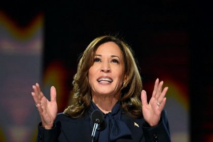 Campanha de Kamala Harris anuncia que arrecadou US$ 540 milhões em pouco mais de um mês
