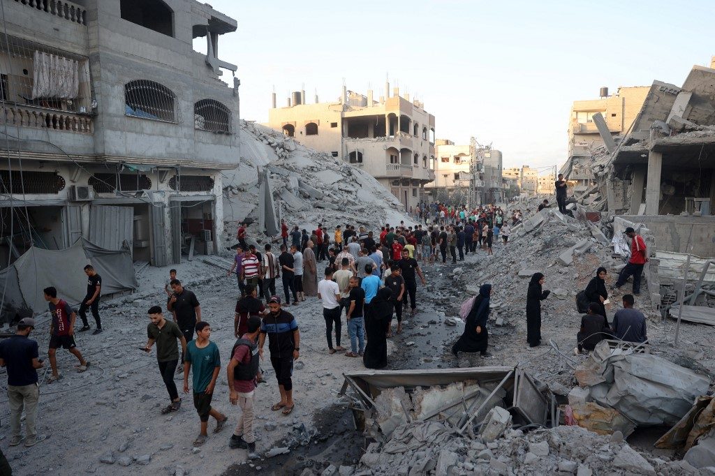 Negociações indiretas para trégua em Gaza são retomadas em plena guerra