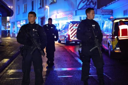 Estado Islâmico reivindica atentado a faca na Alemanha
