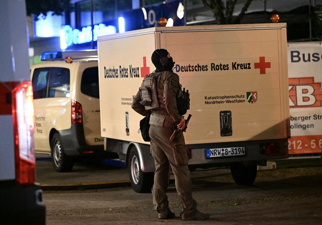 Ataque a faca deixa três mortos e vários feridos em festa na Alemanha