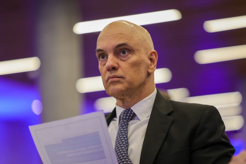 Moraes questiona visitas sem autorização a militares presos; Exército nega irregularidades