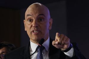 Moraes diz que Braga Netto tem acesso a provas e nega mais prazo