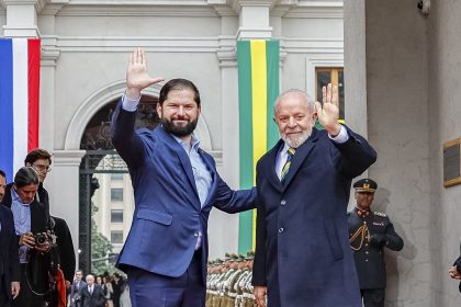 Respeito pela soberania popular nos move a defender transparência na Venezuela, diz Lula no Chile