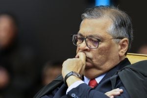 Dino determina auditoria sobre 644 'emendas Pix' que somam R$ 469 milhões