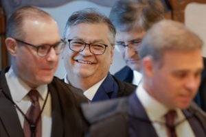 Ministros debatem regras para o fim da aposentadoria compulsória para juízes que cometeram infrações graves