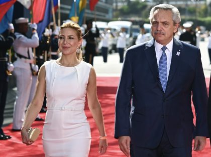 Justiça da Argentina confirma julgamento de Alberto Fernández por violência de gênero