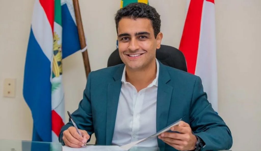 Quaest: JHC (PL) lidera com 74% em Maceió e pode vencer no 1º turno