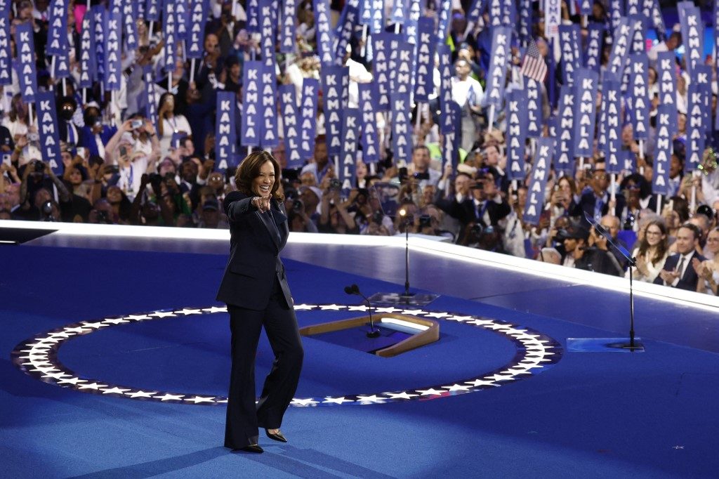 Kamala encerra a convenção democrata com apelo à unidade contra Trump; veja os destaques