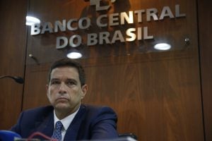 Transformação do Banco Central em empresa pública volta à pauta da CCJ